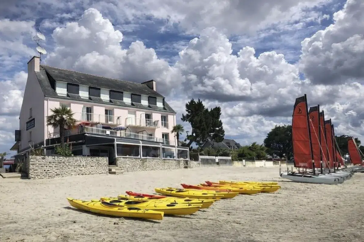Restaurant à Fouesnant, cuisine locale et ambiance conviviale en bord de mer